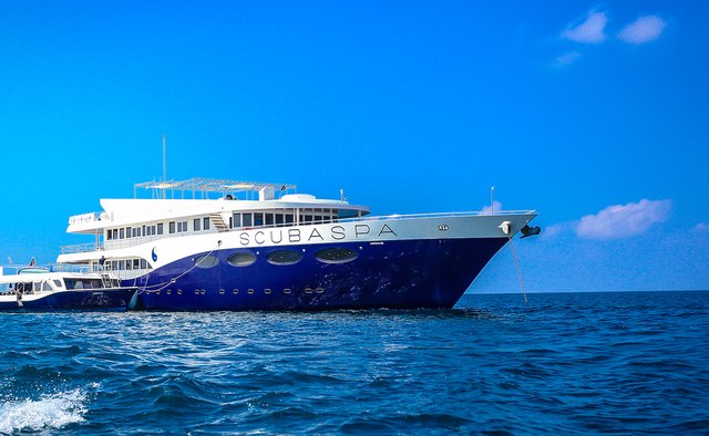Scubaspa yacht charter Custom Motor Yacht
                        