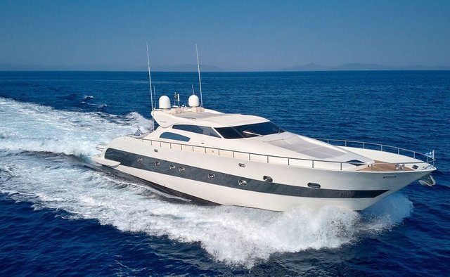 Ruby Yacht Charter in Greece