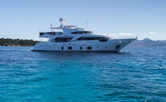Gala yacht charter Benetti Motor Yacht
                        