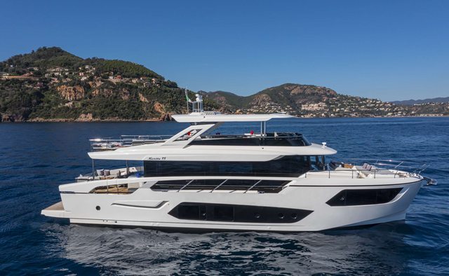 Azur Yacht Charter in St Jean Cap Ferrat