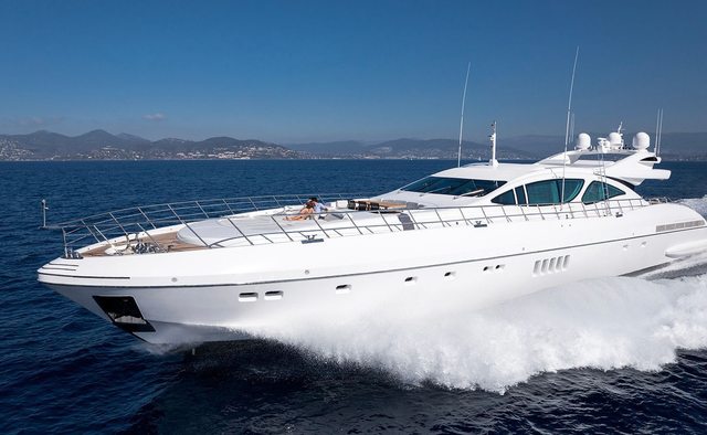 Beachouse Yacht Charter in Virgin Islands