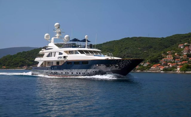 Jo I Yacht Charter in Greece