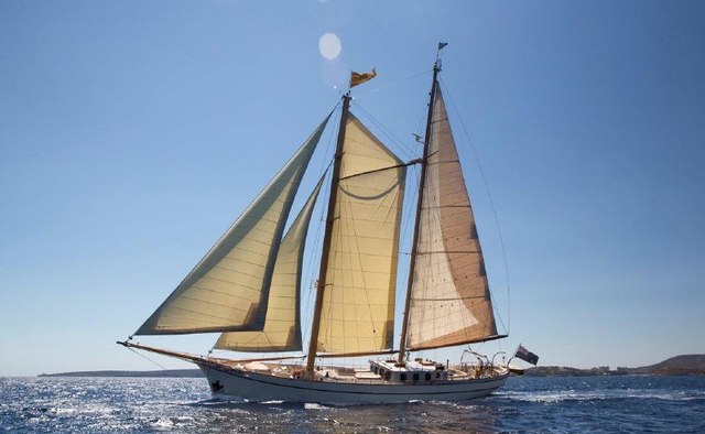 Silver Spray yacht charter Scheepswerf Piet Smit Sail Yacht
                        