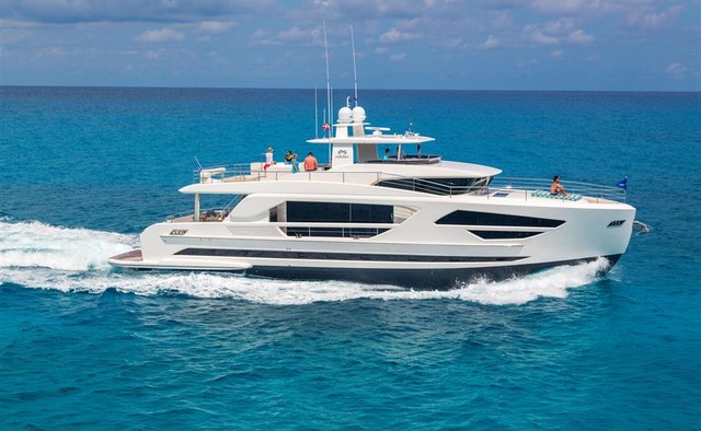 Angeleyes Yacht Charter in Staniel Cay