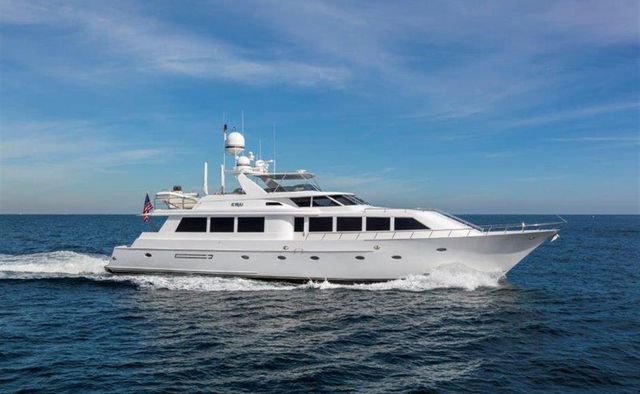 Cru yacht charter Westport Yachts Motor Yacht
                        