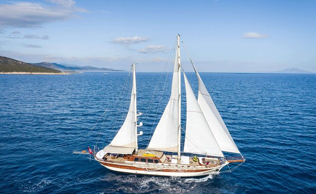 Estrella De Mar yacht charter Bodrum Shipyard Motor/Sailer Yacht