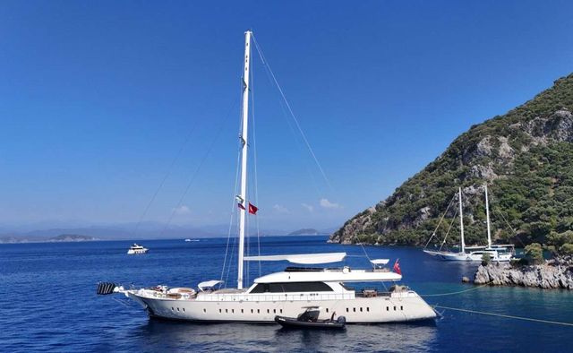 Dodo Yacht Charter in Turkey