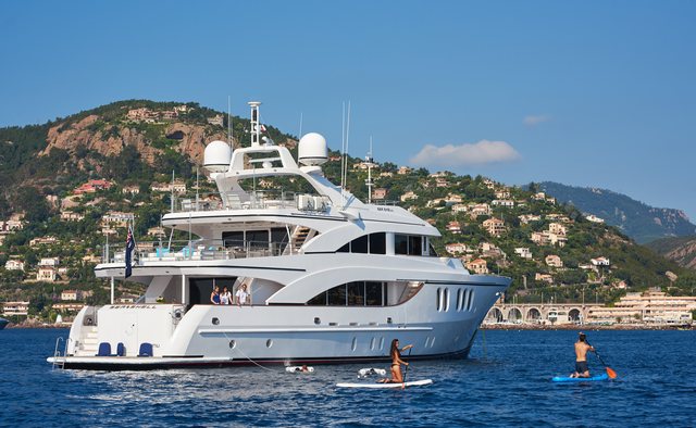 Seashell Yacht Charter in Anacapri