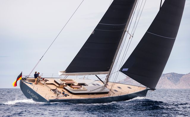 Calabash Yacht Charter in Tobago Cays