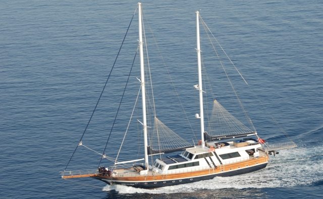 Esma Sultan Yacht Charter in Ionian Islands