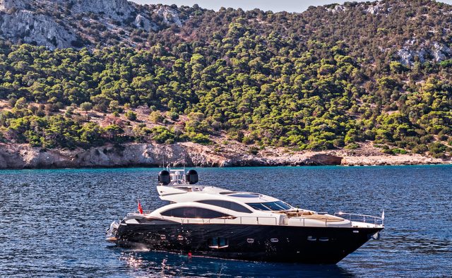 Blade 6 Yacht Charter in Greece