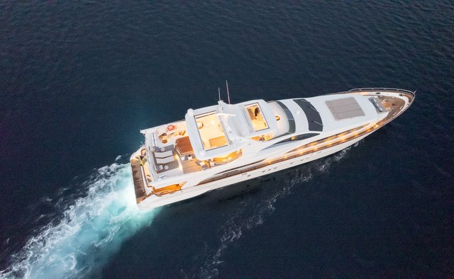 Capella yacht charter Azimut Motor Yacht
                        