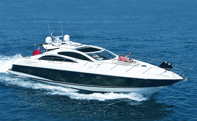 Amadeus yacht charter Sunseeker Motor Yacht
                        