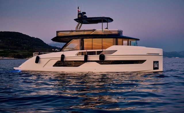 Blue Moon yacht charter Explorer Yachts Motor Yacht