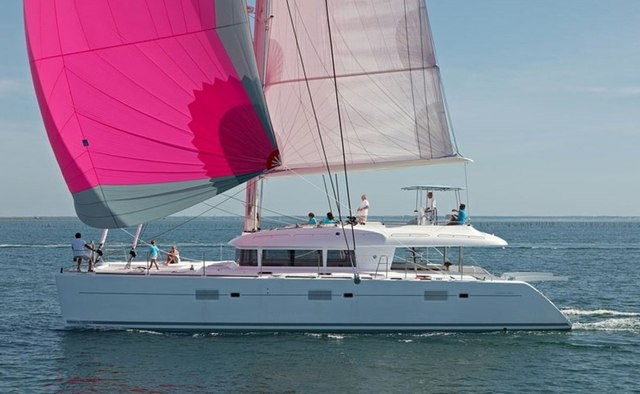 Amazing yacht charter Lagoon Sail Yacht
                        