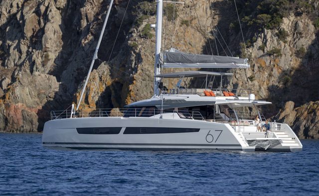 Dolly Yacht Charter in Greece