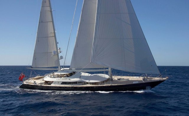 La Luna Yacht Charter in French Riviera