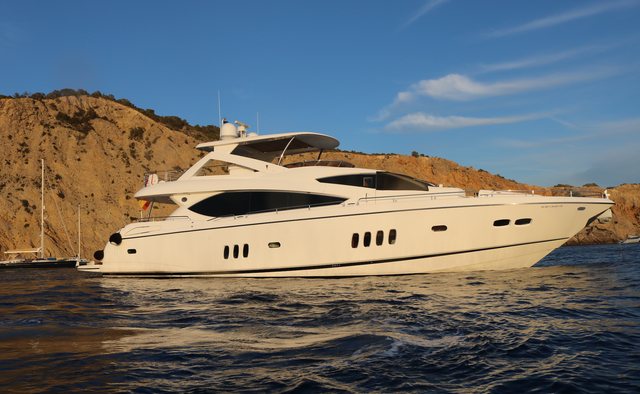 Li-Jor Yacht Charter in Sicily