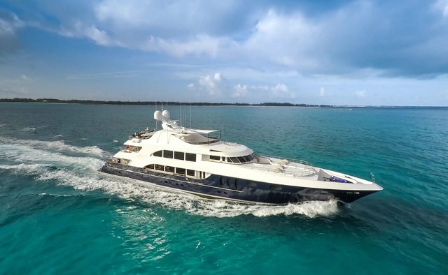 Nicole Evelyn yacht charter Trinity Yachts Motor Yacht
                        