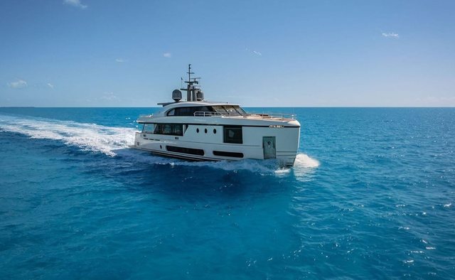 Proposition yacht charter Azimut Motor Yacht