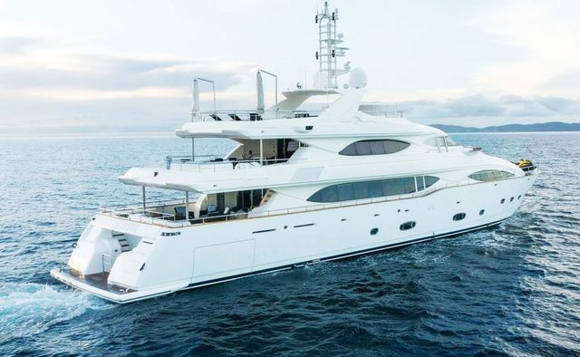 Paradise yacht charter CRN Yachts Motor Yacht
                        