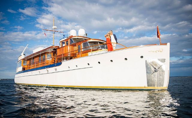 Timeless Yacht Charter in Bahamas