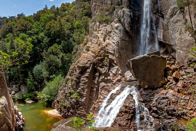 Cascade de Piscia di Ghjaddu