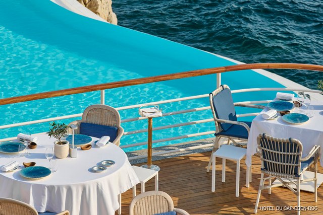 Louroc Restaurant