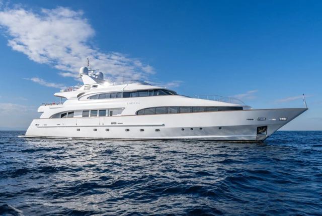 Lady G II running shot