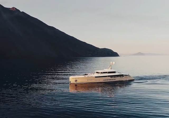 Endeavour 2 Yacht Video
                                