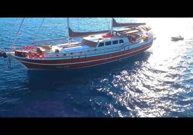 Prenses Bugce Yacht Video
                                