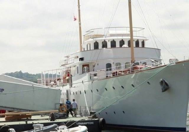 Shemara Yacht Video
                                