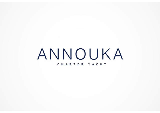 Download Annouka yacht brochure(PDF)