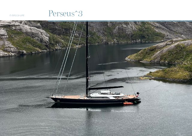 Download Perseus^3 yacht brochure(PDF)