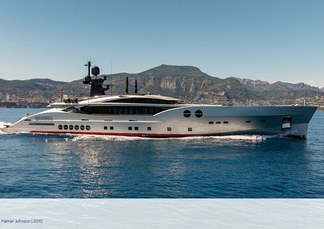 Download DB9 yacht brochure(PDF)