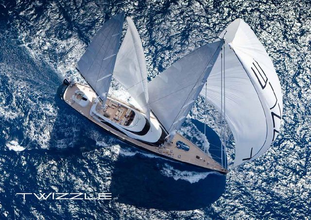 Download Twizzle yacht brochure(PDF)