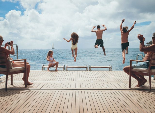 Where should I go on a Thanksgiving charter? 