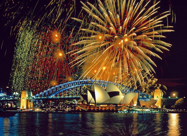 How to Celebrate New Year’s Eve aboard a Superyacht in Sydney