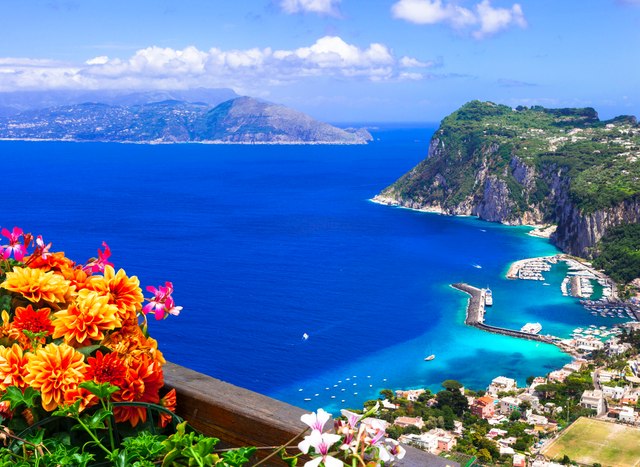 6 of the Best Italian Destinations to Visit by Superyacht