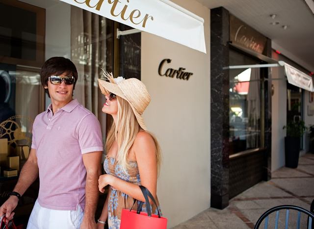 Exploring the designer boutiques of St Barts during a luxury yacht charter