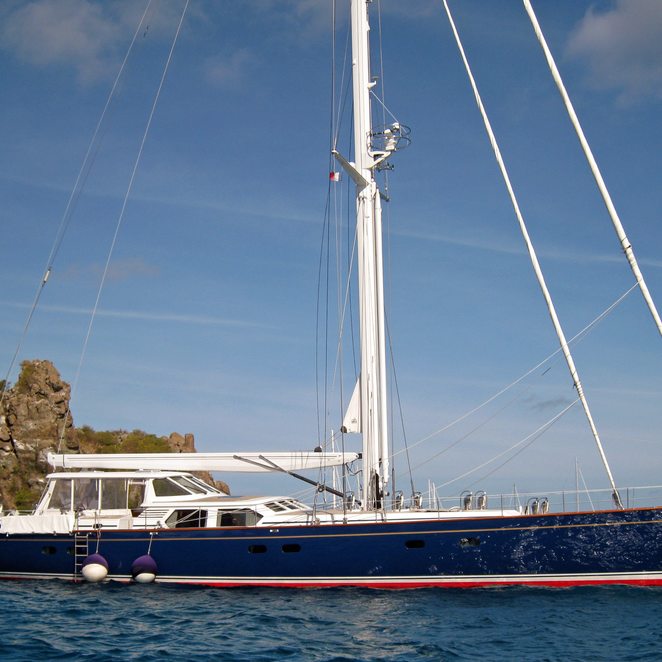 dance smartly yacht