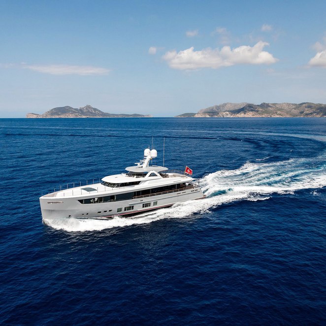 motor yacht calypso