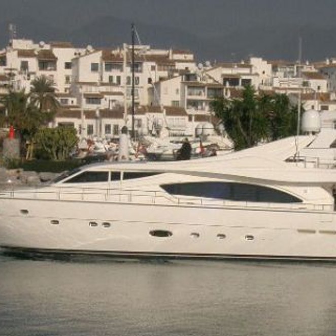 Alameda Iii Yacht Photos Ferretti Yachts Yacht Charter Fleet