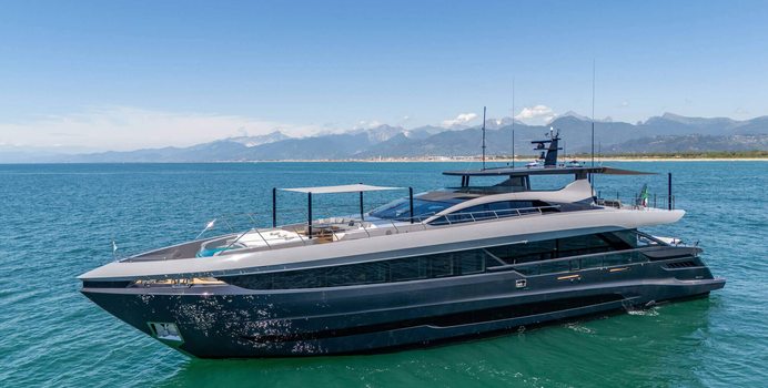 Never Give Up Yacht Charter in Eze
