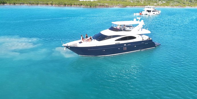 Saphire Blue yacht charter Azimut Motor Yacht