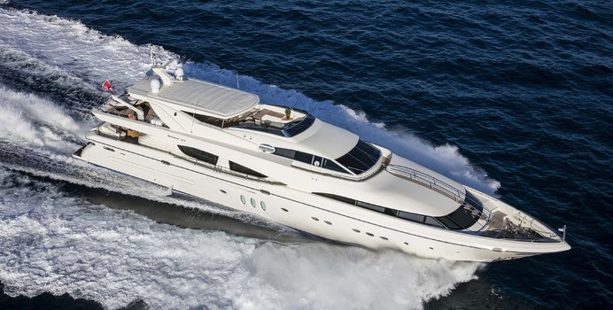 RINI Yacht Charter in Greece