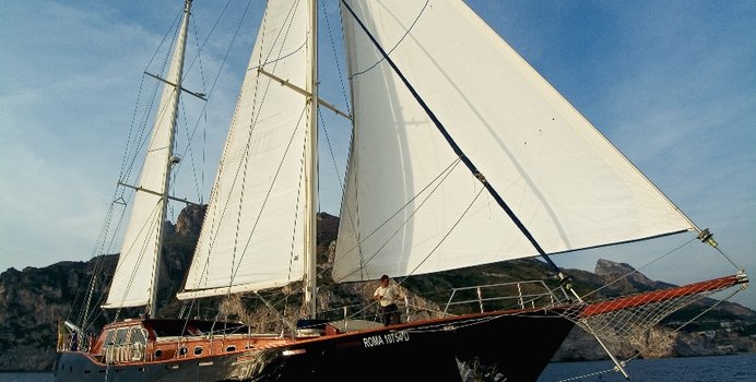 Montecristo Yacht Charter in Mljet