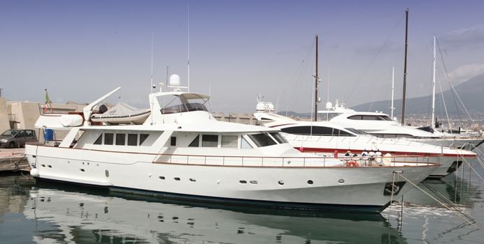 Hathor Yacht Charter in North America