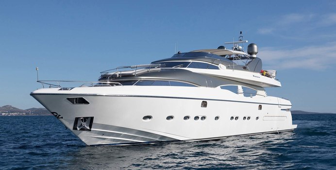 Albator 2 yacht charter Posillipo Motor Yacht