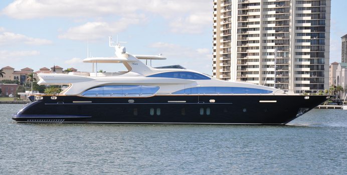 Vivere Yacht Charter in North America